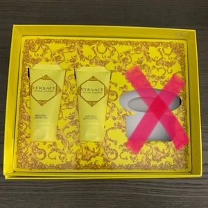Versace Yellow Diamond Shower Gel & Body Lotion w/box. 50 ml/1.7 oz.